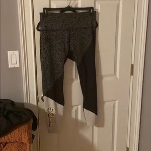 Lululemon x SoulCycle leggings, size 12